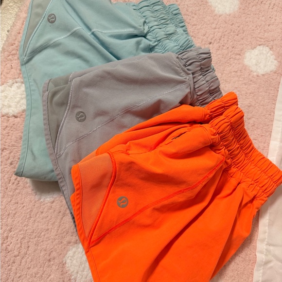 lululemon athletica Pants - Lululemon hotty shorts size 4
